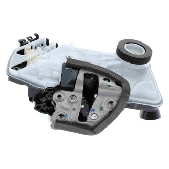 AISIN® - Front Passenger Side Door Latch Assembly