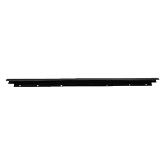 Alzare® - Upper Tailgate Molding (Standard Line)
