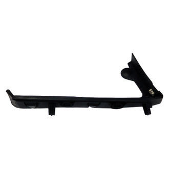 Alzare® GM1032111 - Front Driver Side Bumper Cover Rear Bracket (Standard Line)