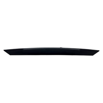 Alzare® GM1904118 - Upper Center Tailgate Molding (Standard Line)
