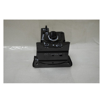 Alzare® - Front Driver Side Bumper Reinforcement Bracket (Standard Line)
