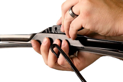 Anco® - Transform Hybrid 16" Wiper Blade Installation Video