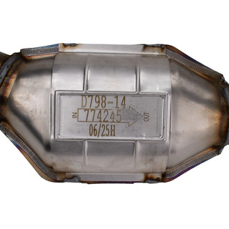 AP Exhaust® - 774 Series Universal Fit Small Oval Body Catalytic Converter
