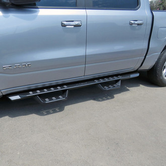 APG® - 5" RS Drop Style Cab Length Black Rectangular Nerf Bars