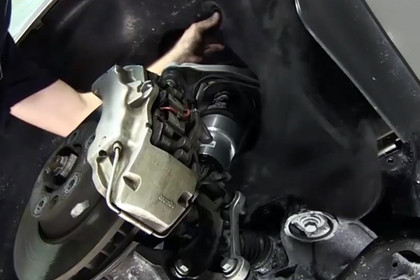 Arnott® - Front Passenger Side Air Spring Installation