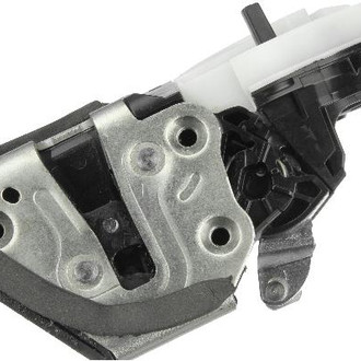 Autotecnica® - Rear Driver Side Door Latch Assembly