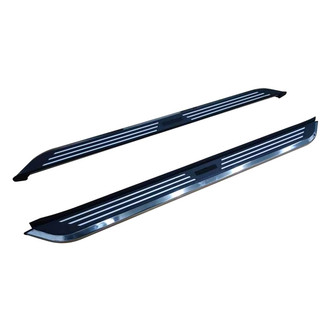 Black Horse® - 5.5" Pinnacle Series Black with Chrome Trim Running Boards