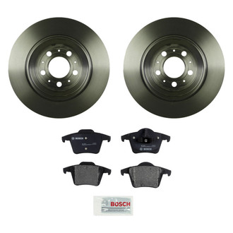 Bosch® - QuietCast™ Premium Rear Brake Kit with Organic Pads