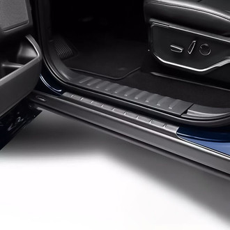 Bushwacker® - Trail Armor™ Black Rocker Panels
