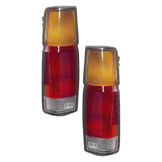 Depo® - Driver and Passenger Side Replacement Tail Lights (Standard Line)