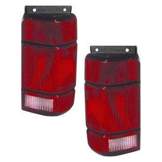 Depo® - Driver and Passenger Side Replacement Tail Lights (Standard Line)