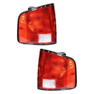 Depo® - Driver and Passenger Side Replacement Tail Light Lens and Housings (Standard Line)