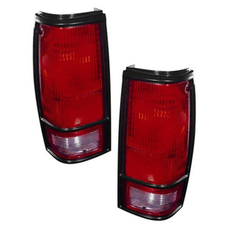 Depo® - Driver and Passenger Side Replacement Tail Lights (Standard Line)