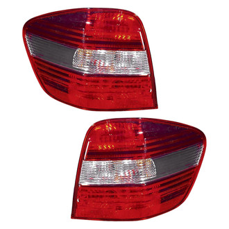 Depo® - Driver and Passenger Side Replacement Tail Lights (Standard Line)