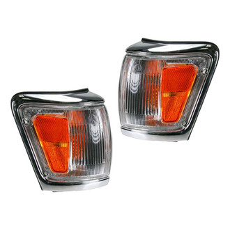DIY Solutions® - Driver and Passenger Side Replacement Turn Signal/Corner Lights