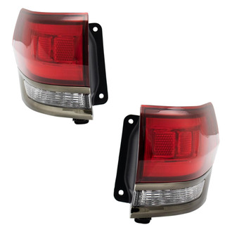 DIY Solutions® - Driver and Passenger Side Outer Replacement Tail Lights