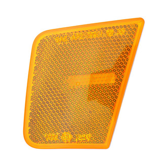 Eagle Eyes® - Driver Side Lower Replacement Side Marker Light (Standard Line)