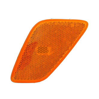 Eagle Eyes® - Driver Side Replacement Side Marker Light (Standard Line)
