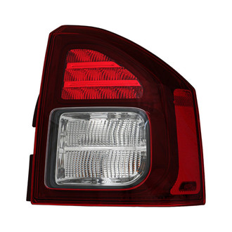 Eagle Eyes® - Passenger Side Replacement Tail Light (Standard Line)