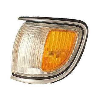 Eagle Eyes® - Driver Side Replacement Turn Signal/Corner Light (Standard Line)