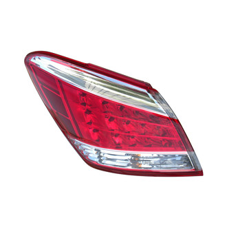 Eagle Eyes® - Driver Side Outer Replacement Tail Light (Standard Line)