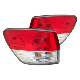 Eagle Eyes® - Driver and Passenger Side Outer Replacement Tail Lights (Standard Line)