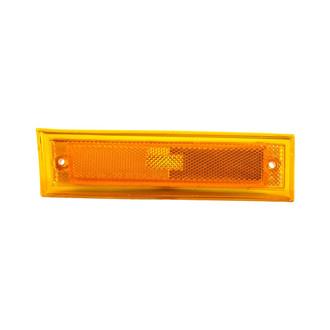 Eagle Eyes® - Passenger Side Replacement Side Marker Light (Standard Line)