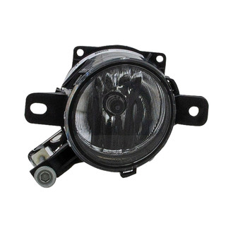 Eagle Eyes® - Driver Side Replacement Fog Light (Standard Line)