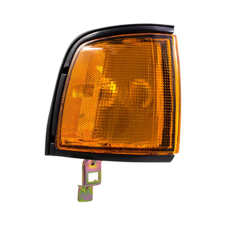 Eagle Eyes® - Passenger Side Replacement Turn Signal/Corner Light (Standard Line)