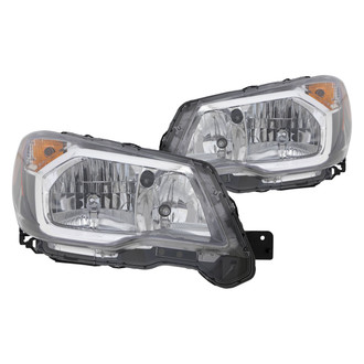 Eagle Eyes® - Driver and Passenger Side Replacement Headlights (Standard Line)