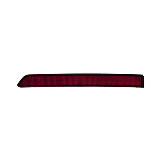 Eagle Eyes® - Rear Inner Driver Side Bumper Reflector (Standard Line)