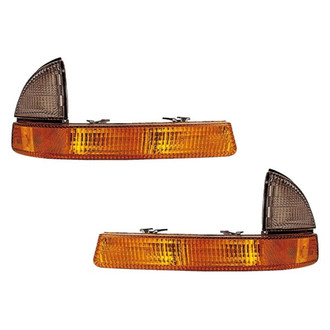 Eagle Eyes® - Driver Side Replacement Turn Signal/Parking Light Set (Standard Line)