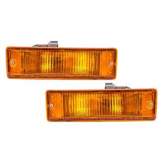Eagle Eyes® - Driver Side Replacement Turn Signal/Parking Light Set (Standard Line)