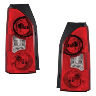 Eagle Eyes® - Driver and Passenger Side Replacement Tail Lights (Standard Line)