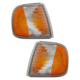 Eagle Eyes® - Driver Side Replacement Turn Signal/Corner Light Set (Standard Line)