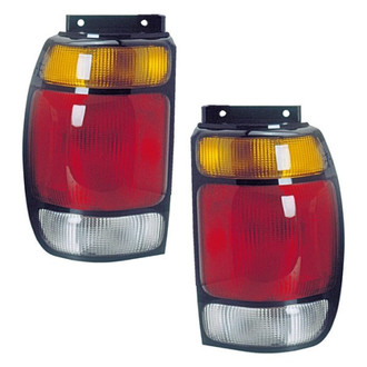 Eagle Eyes® - Driver and Passenger Side Replacement Tail Lights (Standard Line)