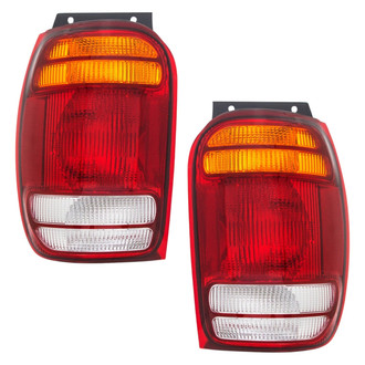 Eagle Eyes® - Driver and Passenger Side Replacement Tail Lights (Standard Line)