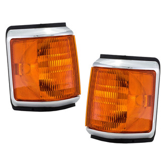 Eagle Eyes® - Driver Side Replacement Turn Signal/Corner Light Set (Standard Line)