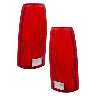 Eagle Eyes® - Driver and Passenger Side Replacement Tail Light Lenss (Standard Line)