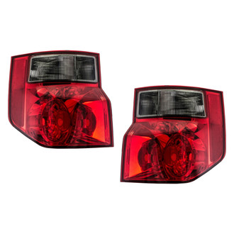 Eagle Eyes® - Driver and Passenger Side Replacement Tail Light Lens and Housings (Standard Line)