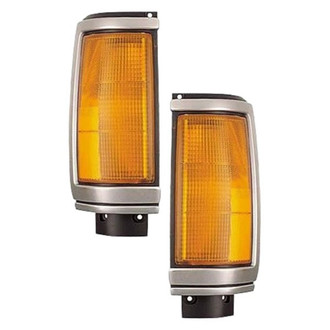 Eagle Eyes® - Driver Side Replacement Turn Signal/Corner Light Set (Standard Line)