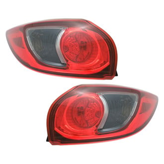 Eagle Eyes® - Driver and Passenger Side Outer Replacement Tail Lights (Standard Line)