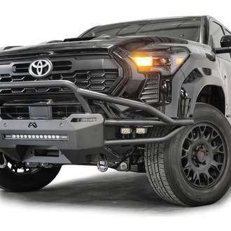 Fab Fours® - Ultra Light Hybrid Full Width Black Powder Coated Front Winch Pre-Runner Bumper with Pre-Runner Guard