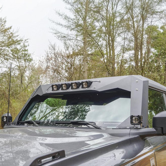 Fab Fours® VC5200-1 - ViCowl Black Windshield Protection