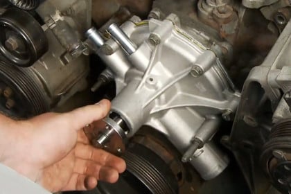 Gates® - Water Pump Installation