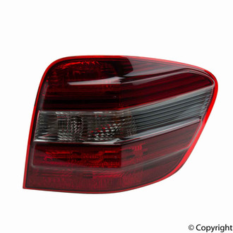 Genuine® - Passenger Side Replacement Tail Light Lens and Housing