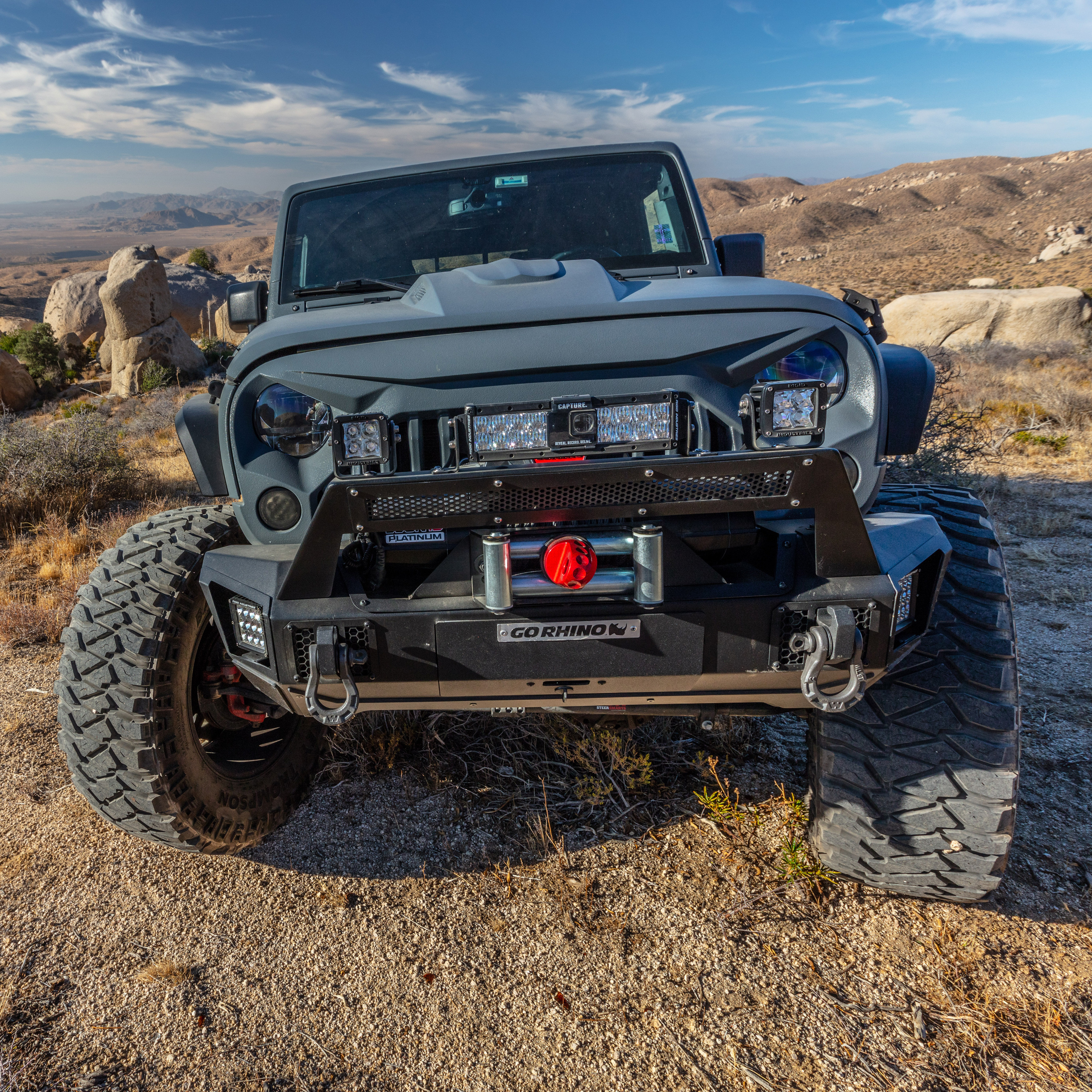 *optional light mount bar available