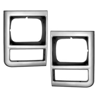 Goodmark® - Driver and Passenger Side Headlight Bezel Set