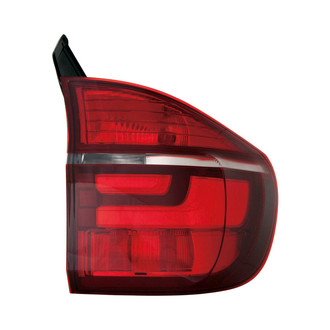 iD Select® - Passenger Side Outer Replacement Tail Light (Standard Line)