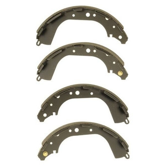 iD Select® - Rear Drum Brake Shoe Kit